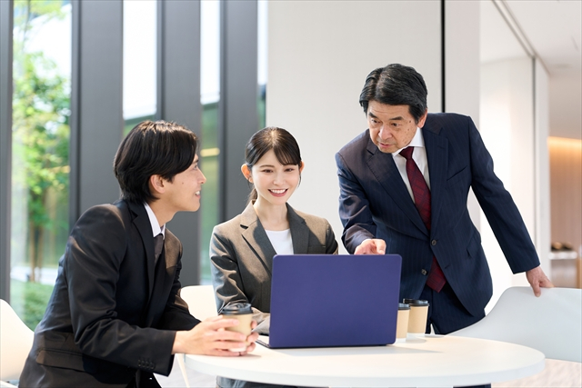 営業DXで顧客データ活用が注目される理由の画像